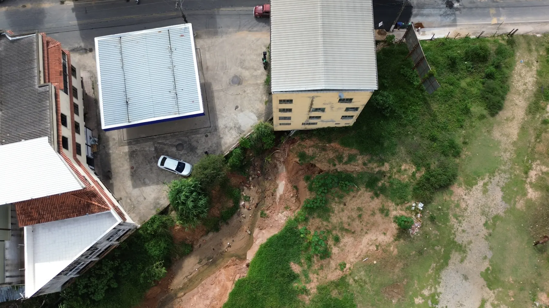 Engenheiro Perito realizando Vistoria Cautelar em Juiz de Fora